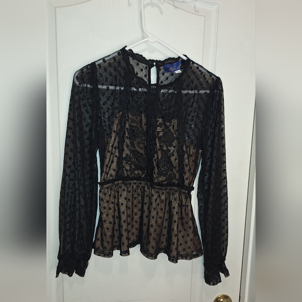 BLUE RAIN / SMALL/ beautiful black lace LONGSLEEVE BLOUSE